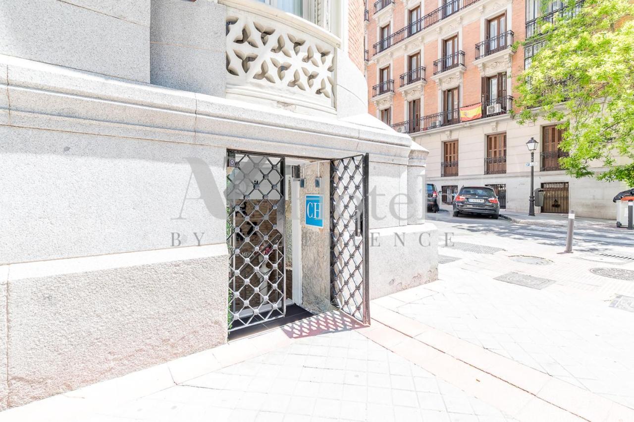 Ayz Juan De Mena - Auto Check-In Property Madrid Exterior photo